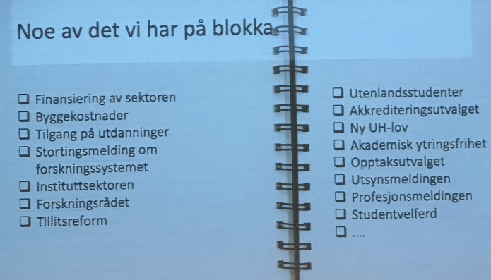 Da kom mobilkameraene opp. Da kom mobilkameraene opp.