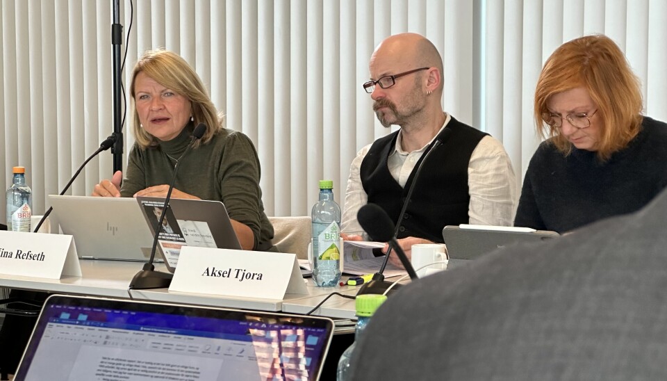 Styrerepresentant Nina Refseth, til venstre, kritiserte NTNUs brudd på Språkloven. Her sammen med representant Aksel Tjora og representant Kjersti Møller.
