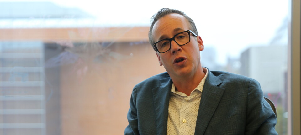 Han frykter at Harvard vil kapitulere for Trump